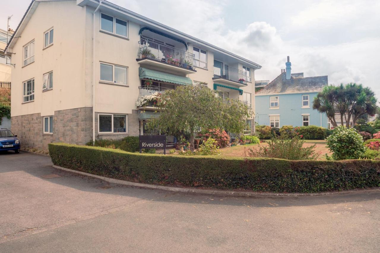 Riverside Apartment With Views And Parking キングスブリッジ エクステリア 写真